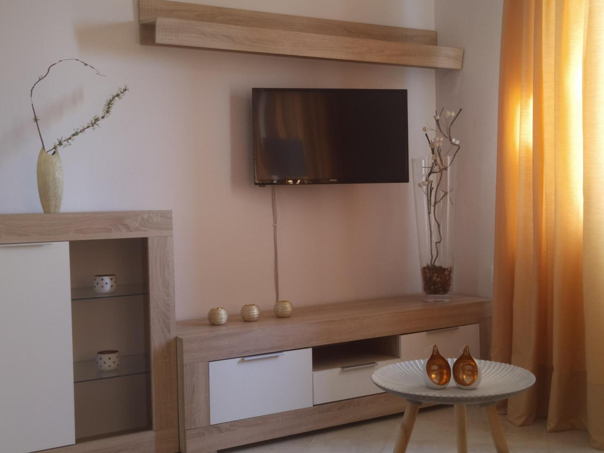 Roza'S Home And Studios Benitses  Rom bilde
